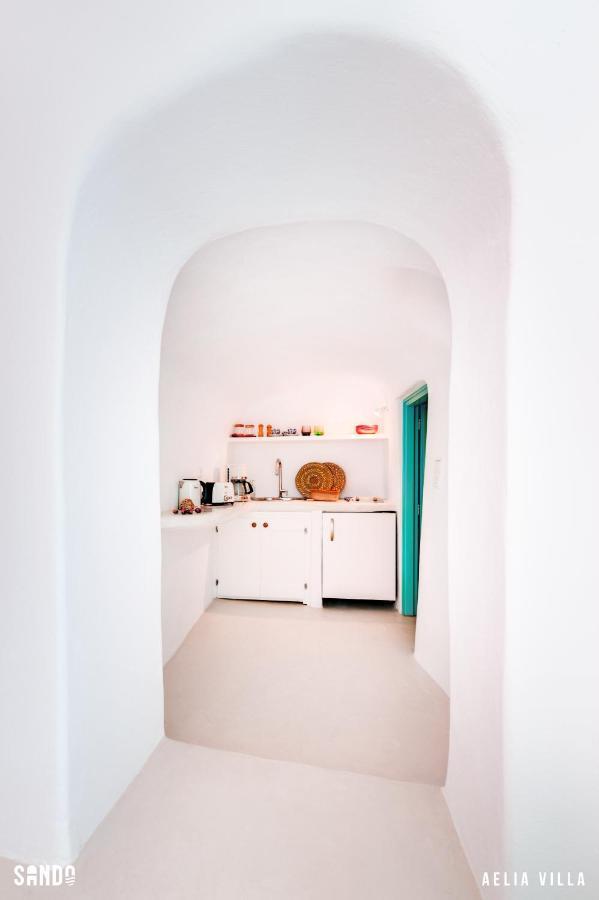 Sando Traditional Cave Villas With Jacuzzi And Sea View Vourvoúlos Zewnętrze zdjęcie