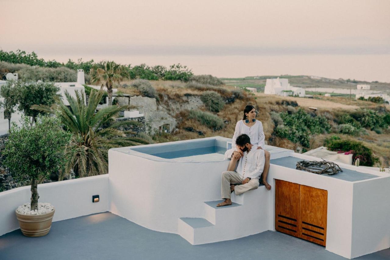 Sando Traditional Cave Villas With Jacuzzi And Sea View Vourvoúlos Zewnętrze zdjęcie